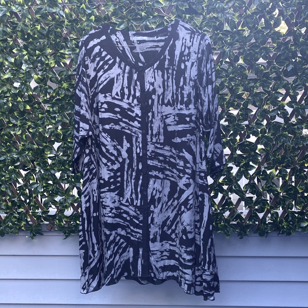 Blue Sky Clothing Grey & Black Blouse 3x